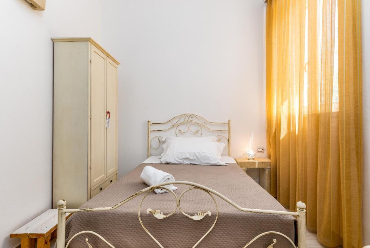 Hotel Reverse ตอร์เรซานตาซาบีนา ภายนอก รูปภาพ